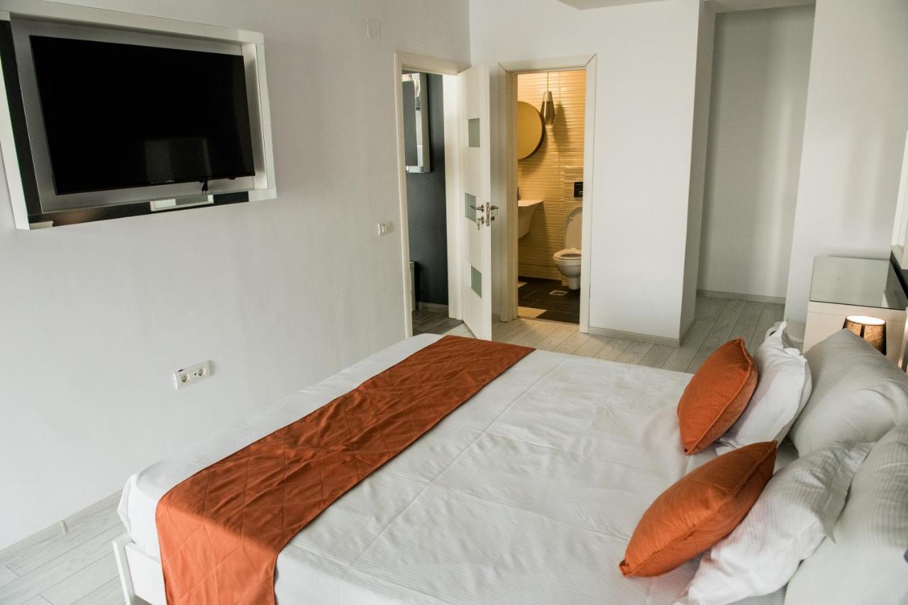 Diamond View Apartments Mamaia Exterior photo