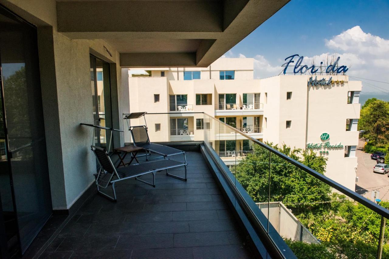 Diamond View Apartments Mamaia Exterior photo