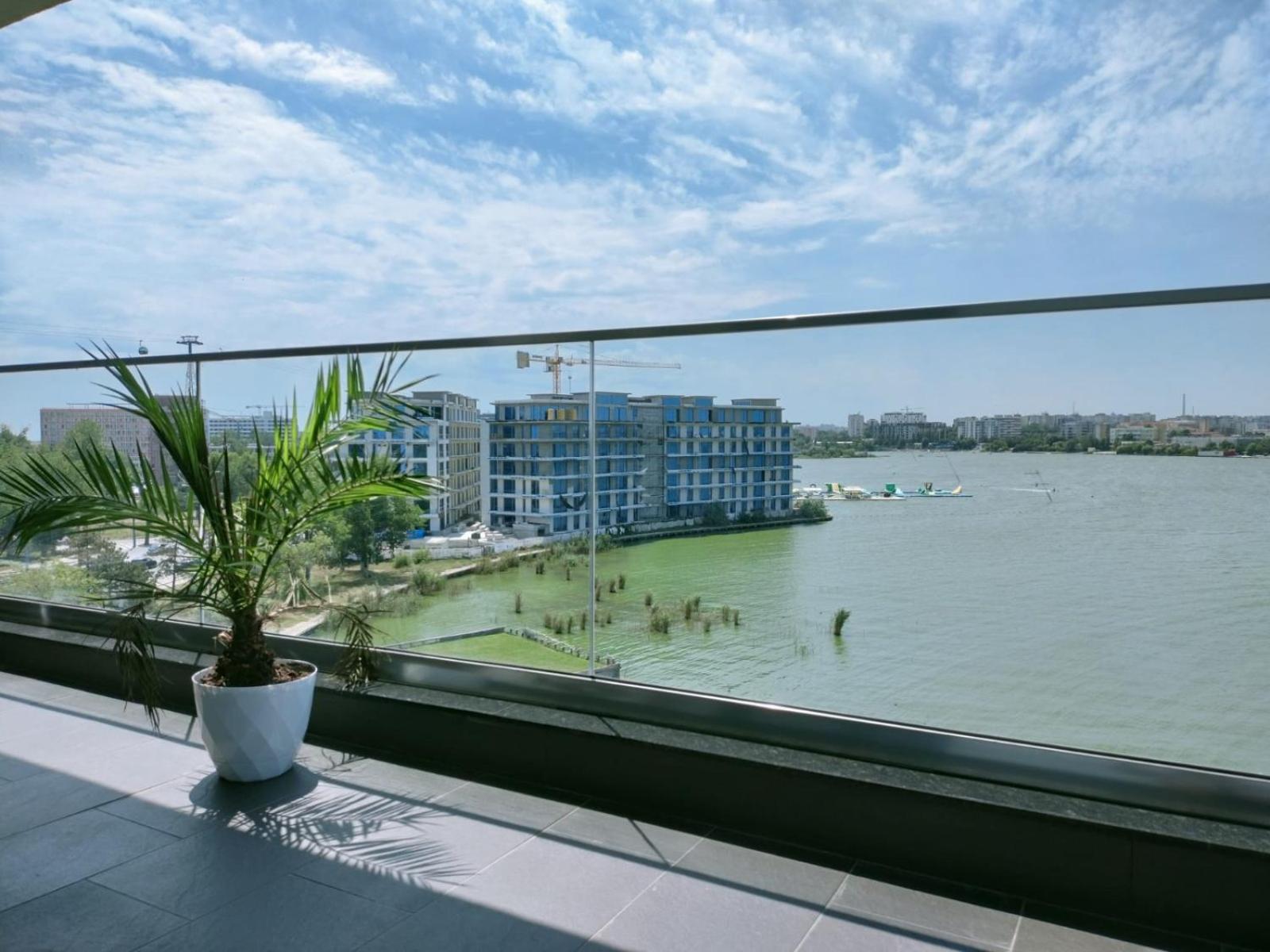 Diamond View Apartments Mamaia Exterior photo