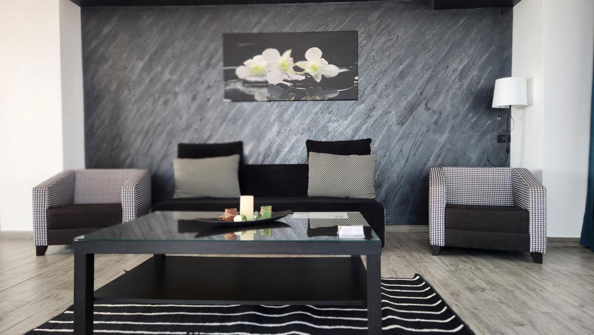 Diamond View Apartments Mamaia Exterior photo